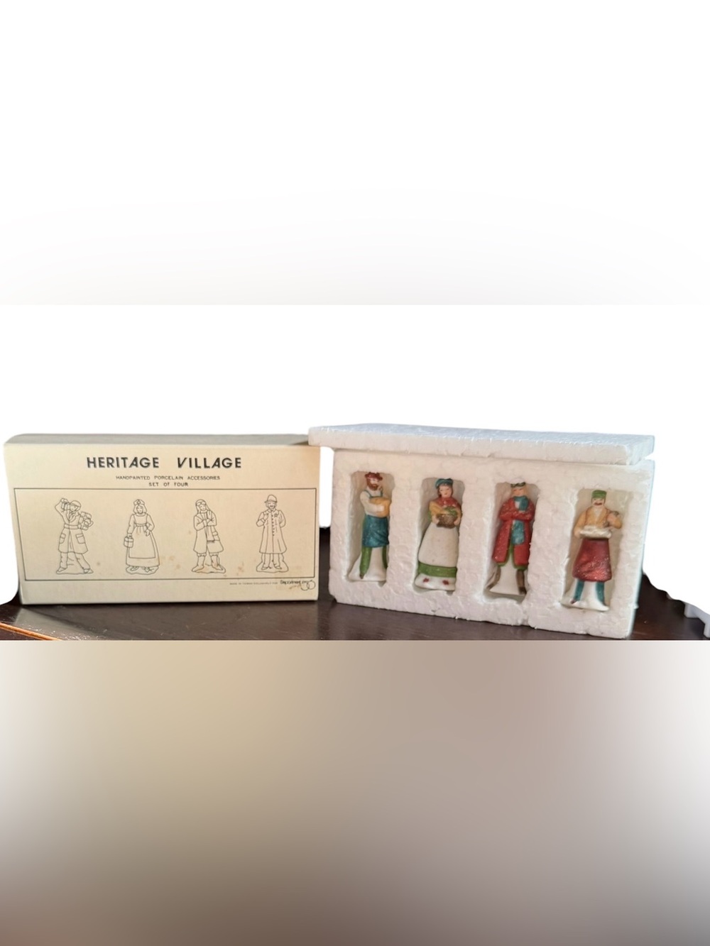 1980sβ Dept. 56 Heritage Village Collection Set of 4 βCity Peopleβ